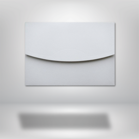 Enveloppe blanche (13×18 cm)
